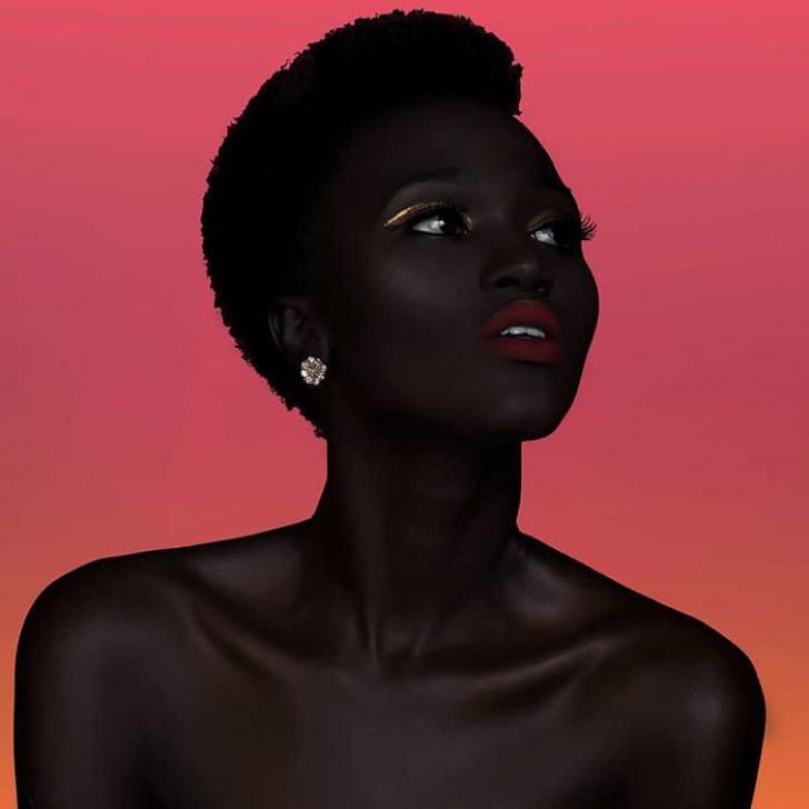 Эта 24-летняя девушка из Южного Судана поразит вас своей неповторимой внешностью