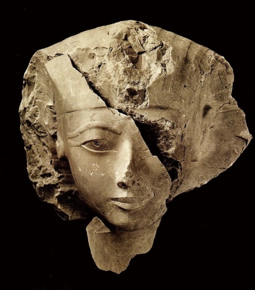Женщина-фараон, которая правила Египтом задолго до Клеопатры