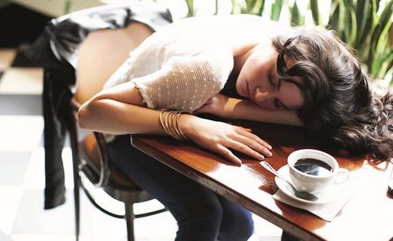 6 признаков хронической усталости, которые люди никогда не замечают вовремя