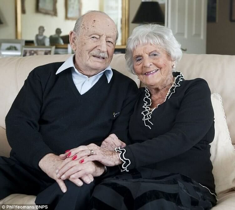 87 лет вместе. Еврейская пара поставила рекорд продолжительности совместной жизни