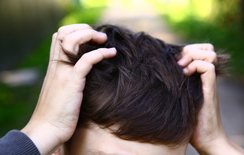 7 инфекций, которые можно подхватить в парикмахерской